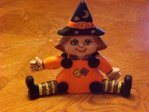 Dona  1422 Button-Jointed Witch (CC)